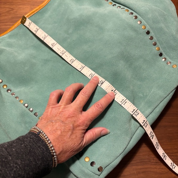 MASSIVE seafoam green suede hobo bag - “Rose Valley” - Old Trend brand - Picture 5 of 14